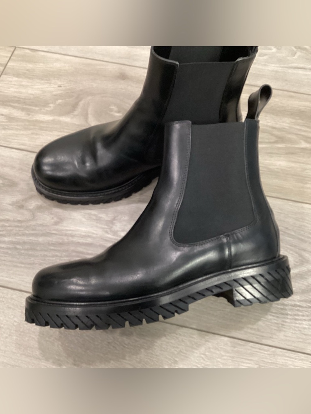 Off White Men’s Black Leather Chelsea Boots EU 40 US 7.5 Made In Italy
